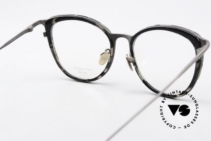 Masunaga Daisy Sehr Elegante Frauen Brille, 2018er Titanium-Azetat Damenmodell, ungetragen, Passend für Damen