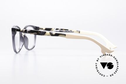 Face a Face Bocca Walk 1 Die Brille Passend Zum Schuh, und die Bügelenden tragen sehr stilvolle Schuhe, Passend für Damen