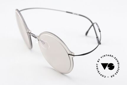 Silhouette 9908 Wes Gordon Designerbrille, wiegt daher auch nur 11 Gramm; in 'Nude Brown', Passend für Herren und Damen