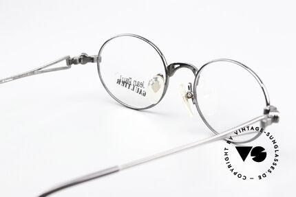 Jean Paul Gaultier 56-7202 Ovale Brille In Gunmetal, Modell kann durch einen Sonnen-Clip ergänzt werden, Passend für Herren und Damen