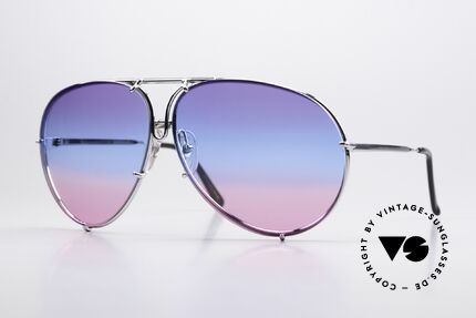 Porsche 5621 Customized Lila Blau Pink Details
