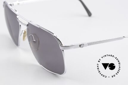 Dunhill 6011 80er Sonnenbrille Verchromt, Barley-Verfahren: winzige Facetten für sanften Glanz, Passend für Herren