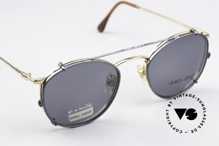 Giorgio Armani 132 Mit Sonnenclip Blau Metallic, ungetragen (wie all unsere Armani Brillenfassungen), Passend für Herren und Damen