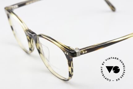 Oliver Peoples Ebsen Klassische Brillenform Men, ein Herrenmodell aus dem Jahre 2019; made in Italy, Passend für Herren
