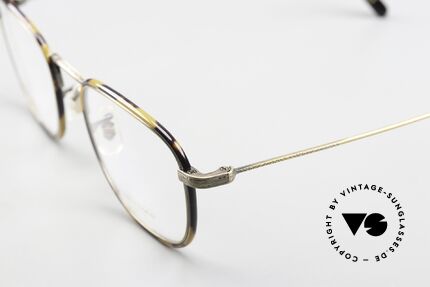 Oliver Peoples Landis Unisex Style Antik Gold, Unisex-Modell aus dem Jahre 2019; made in Italy, Passend für Herren und Damen