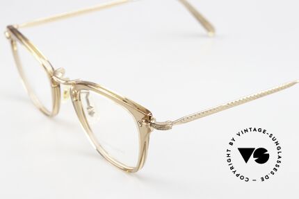 Oliver Peoples Keery Azetat Front Mit Rose Bügeln, zauberhaftes Damenmodell mit Bügeln in rosé-gold, Passend für Damen Oliver Peoples Keery Azetat Front Mit Rose Bügeln, zauberhaftes Damenmodell mit Bügeln in rosé-gold, Passend für Damen