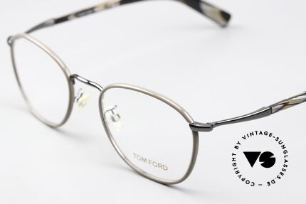 Tom Ford TF5333 Braungrau Gunmetal Fassung, klassisches Design für Damen und Herren geeignet, Passend für Herren und Damen