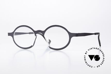 Theo Belgium James 6 Unisex Brille Markanter Steg Details