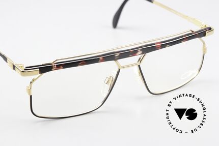 Cazal 752 Noch Designed By Cari Zalloni, ein Hingucker in Kolorierung: rubin-anthrazit / gold, Passend für Herren