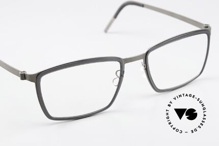 Lindberg 9711 Strip Titanium Zeitlose Farbkombination, ungetragenes Designerstück mit orig. Etui von Lindberg, Passend für Herren Lindberg 9711 Strip Titanium Zeitlose Farbkombination, ungetragenes Designerstück mit orig. Etui von Lindberg, Passend für Herren