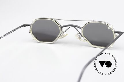Christian Roth 2401 Kleine Brille Mit Sonnenclip, kleine Form (von 1992) ist für große Sehstärken ideal, Passend für Herren und Damen