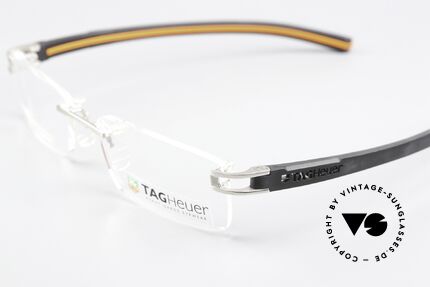 Tag Heuer 7644 Fold Brille Mit Perfektem Halt, umspritzt mit ultra-haftendem Elastomer; top!, Passend für Herren