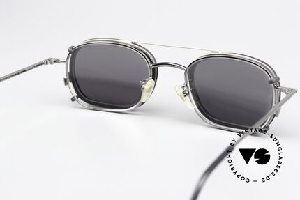 Christian Roth 2404 Brille Gunmetal Mit Sun Clip, sehr funktional (gleitsichtfähig) und mit Sonnenschutz, Passend für Herren und Damen
