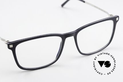 Mykita Kauko Dark Blue And Shiny Silver, ungetragenes Modell mit originalem Etui von Mykita, Passend für Herren und Damen