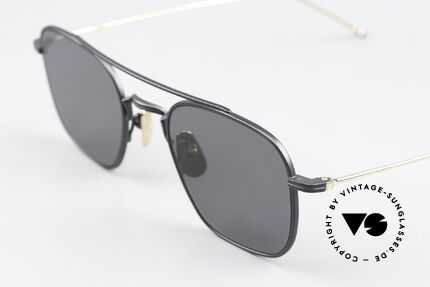 Thom Browne TBS907 Herrenbrille Schwarz Gold, entspiegelte, graue Sonnengläser; 100% UV Protection, Passend für Herren