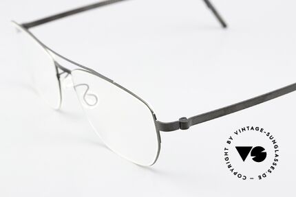 Lindberg 9618 Strip Titanium Designerbrille Schwarz Unisex, trägt für uns das Prädikat "TRUE VINTAGE LINDBERG", Passend für Herren und Damen