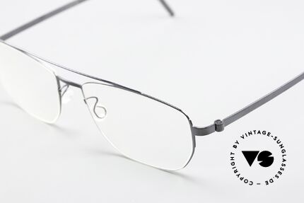 Lindberg 9618 Strip Titanium Designerbrille Grau Poliert, trägt für uns das Prädikat "TRUE VINTAGE LINDBERG", Passend für Herren und Damen