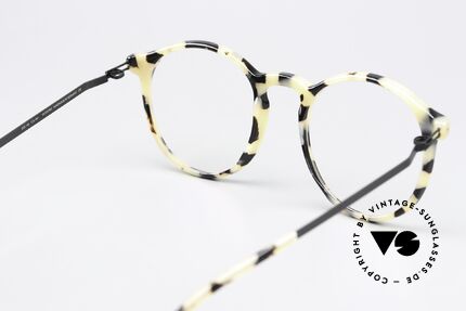 Mykita Oki Farbe Creamy Cookie Black, Rahmen ist beliebig verglasbar (optisch oder Sonne), Passend für Herren und Damen
