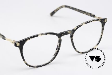 Mykita Aluki Interessantes Rahmenmuster, ungetragenes Exemplar von 2018 mit Etui von Mykita, Passend für Herren und Damen