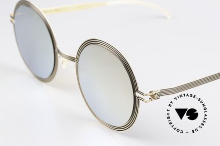Mykita Studio 6.3 XXL Brille Gold Verspiegelt, Resultat ist ein dreidimensionales grafisches Muster, Passend für Damen