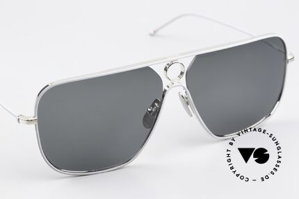 Thom Browne TBS114 Herren Sonnenbrille Eckig XL, ein edles Designer-Accessoire für alle Mode-Liebhaber, Passend für Herren