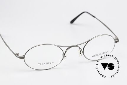 Giorgio Armani 229 AR5027 Veredelte Neuauflage Titan, sehr puristisch: einfache 'Drahtbrille' mit einem X-Steg), Passend für Herren und Damen