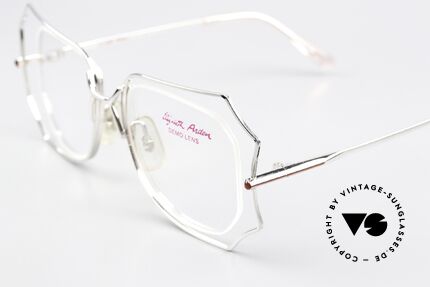 Elizabeth Arden 357 Zauberhafte Damenbrille 70's, circa 50 Jahre lagernd und schon mit etwas Patina, Passend für Damen
