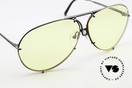 Porsche 5621 80er Pilotenbrille Kalichrome, 2nd hand, exzellenter Zustand (mit original PD Etui), Passend für Herren