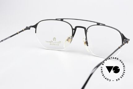 Aigner EA55 Nylorbrille Halbrand Men 90s, charakteristische Bügelenden für eine Brillenkette!, Passend für Herren