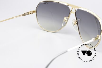 Cazal 953 XL 80er Pilotensonnenbrille, 150mm Rahmenbreite: eine extra breite 80er Sonnenbrille, Passend für Herren