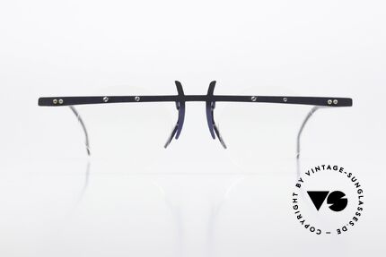 Theo Belgium Tita VI 9 90er Brille Blau Metallic, in 1989 gegründet als 'ANTI MAINSTREAM' Brillenmode, Passend für Damen