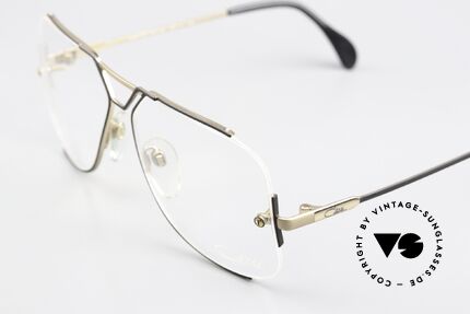 Cazal 722 Herren Designerbrille 1984, äußerst angenehm zu tragen, da 27 Gramm leicht, Passend für Herren