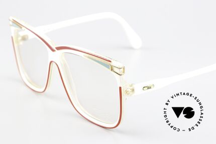 Cazal 168 1980er Brille Eye-Catcher, ungetragen; wie all unsere alten vintage CAZAL Brillen, Passend für Damen