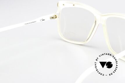 Cazal 168 1980er Brille Eye-Catcher, orig. DEMOgläser sollten durch optische ersetzt werden, Passend für Damen