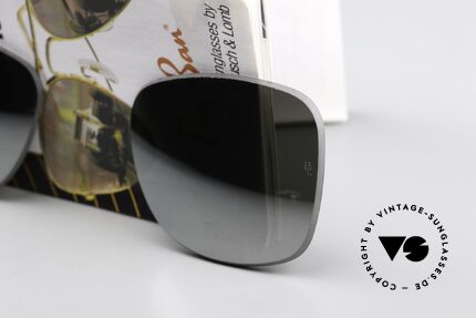 Ray Ban Wayfarer I Lenses B&L USA Silber Verspiegelt, SILBER VERSPIEGELT von Bausch&Lomb, USA, Passend für Herren und Damen