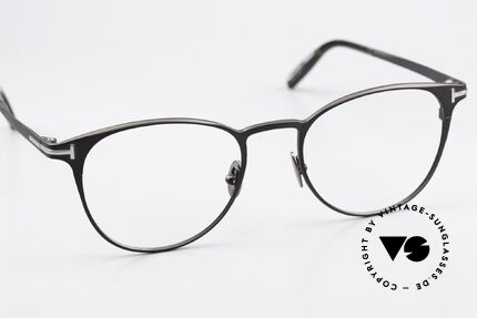 Tom Ford TF5936 Titaniumbrille Made In Japan, ein ungetragenes Designer-Original von Tom Ford, Passend für Herren und Damen
