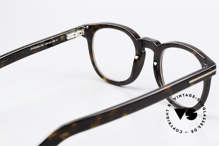 Tom Ford TF5629 Interessante Designerbrille, die Fassung kann natürlich beliebig verglast werden, Passend für Herren und Damen
