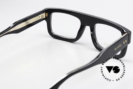 Gucci GG1085O Dicker Rahmen Logo Gold, die Fassung ist beliebig verglasbar; gleitsichtfähig, Passend für Herren