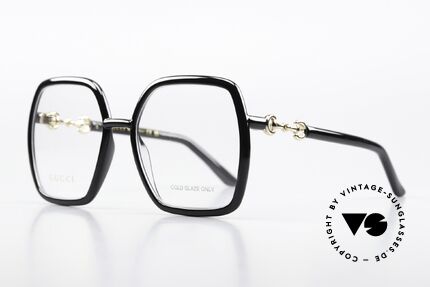 Gucci GG0890O Hingucker Damenbrille, goldene GUCCI-Steigbügel als Brillenscharnier, Passend für Damen