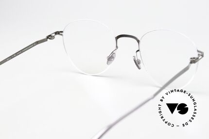 Mykita Eito Shiny Silver / Shiny Graphite, genial flexible Brillenfassung: eine Größe passt allen, Passend für Herren und Damen