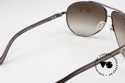 Chrome Hearts Baby Gravy Leder Sonnenbrille Von 2004, mit charakteristischen Chrome Hearts Insignien, Passend für Herren und Damen