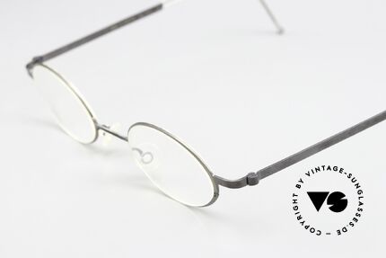 Lindberg 5000 Strip Titan Extra Kleine Brille Unisex Oval, so zeitlos, stilvoll und innovativ = Prädikat "VINTAGE", Passend für Herren und Damen Lindberg 5000 Strip Titan Extra Kleine Brille Unisex Oval, so zeitlos, stilvoll und innovativ = Prädikat "VINTAGE", Passend für Herren und Damen