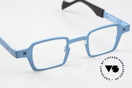 Theo Belgium Sixteen Titanbrille Türkis Metallic, ungetragenes Modell der Theo 'TEENS' Familie, Passend für Herren und Damen