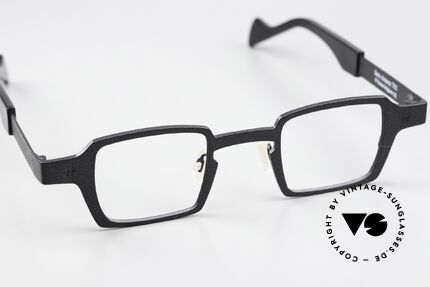 Theo Belgium Sixteen Titanbrille Schwarz Metallic, ungetragenes Modell der Theo 'TEENS' Familie, Passend für Herren und Damen