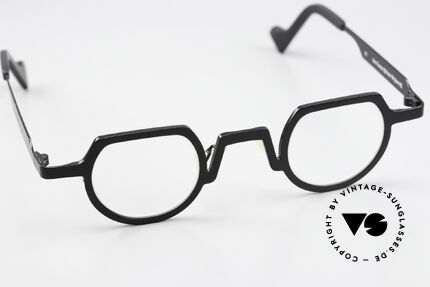 Theo Belgium Europe Titanium Brille In Schwarz, Kreation und Verarbeitung auf Spitzen-Niveau!, Passend für Herren und Damen