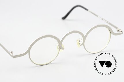 Theo Belgium Feu Kunstvolle Designerbrille 90s, ungetragene Theo-Brille für die, die sich trauen, Passend für Herren und Damen