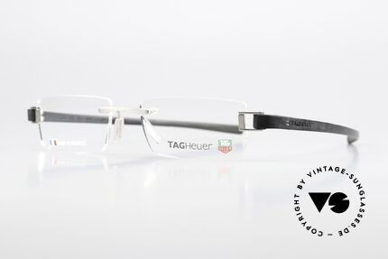 Tag Heuer 7103 Fold Biegsamkeit und Haltbarkeit, formbare "Racing" Bügel aus Elastomer-Gummi, Passend für Herren Tag Heuer 7103 Fold Biegsamkeit und Haltbarkeit, formbare "Racing" Bügel aus Elastomer-Gummi, Passend für Herren