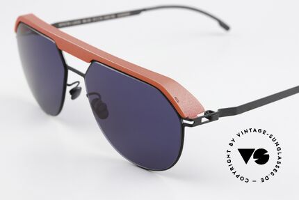 Mykita Leica ML02 Leica Red Black Deep Blue Lens, Kenner wissen um diese besondere Collaboration, Passend für Herren