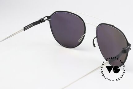 Mykita Harris Sonnenbrille Silver Black Mirror, genial flexible Brillenfassung: eine Größe passt allen, Passend für Herren und Damen