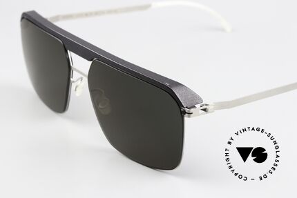 Mykita Leica ML03 Pitch Black / Matte Silver Edition, Kenner wissen um diese besondere Collaboration, Passend für Herren